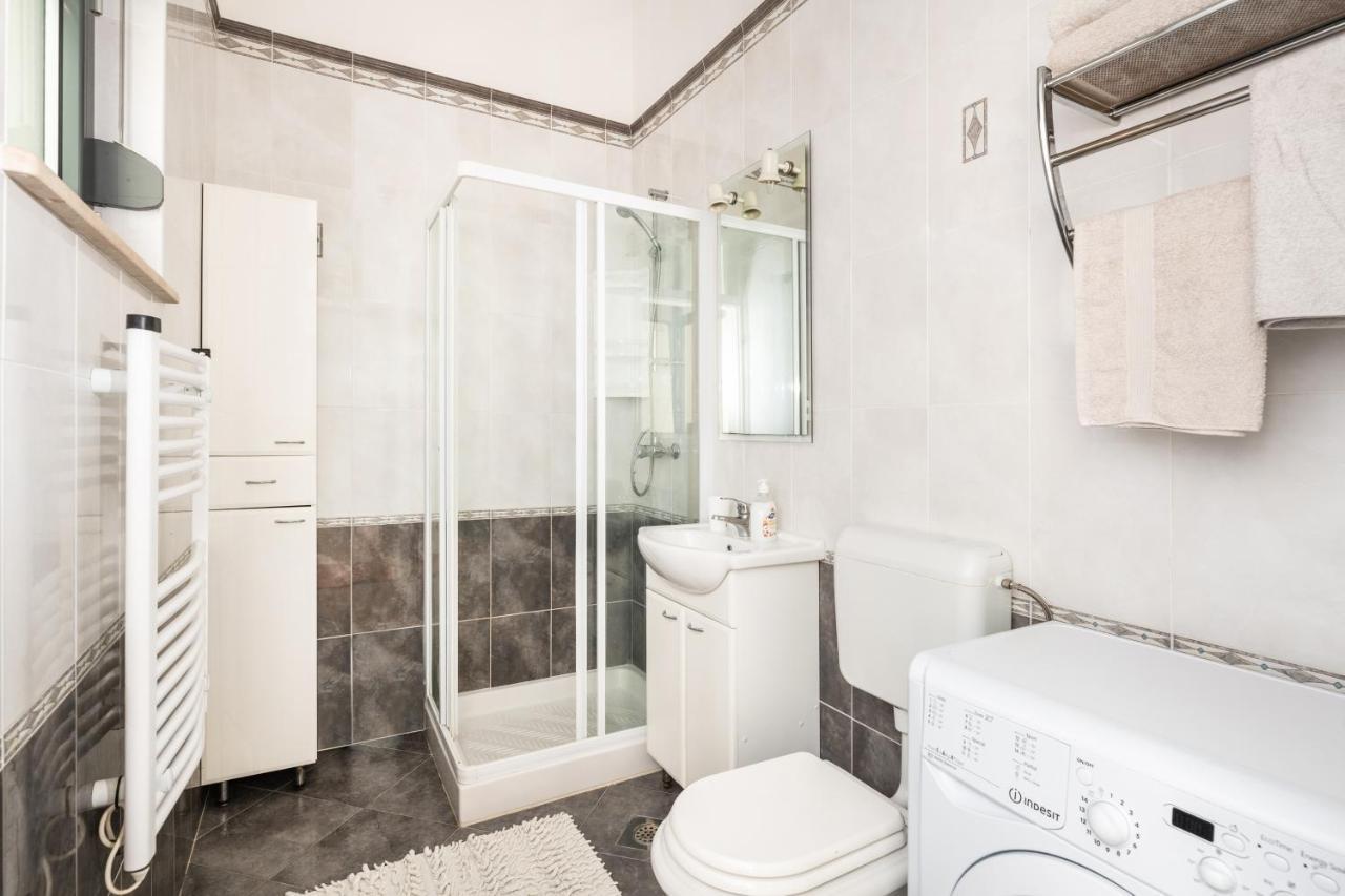 Seaview Studio Умаг Екстериор снимка